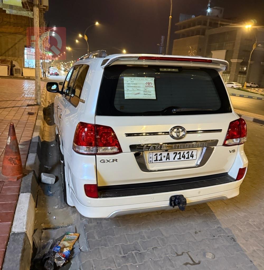 تويوتا لاندكروزر